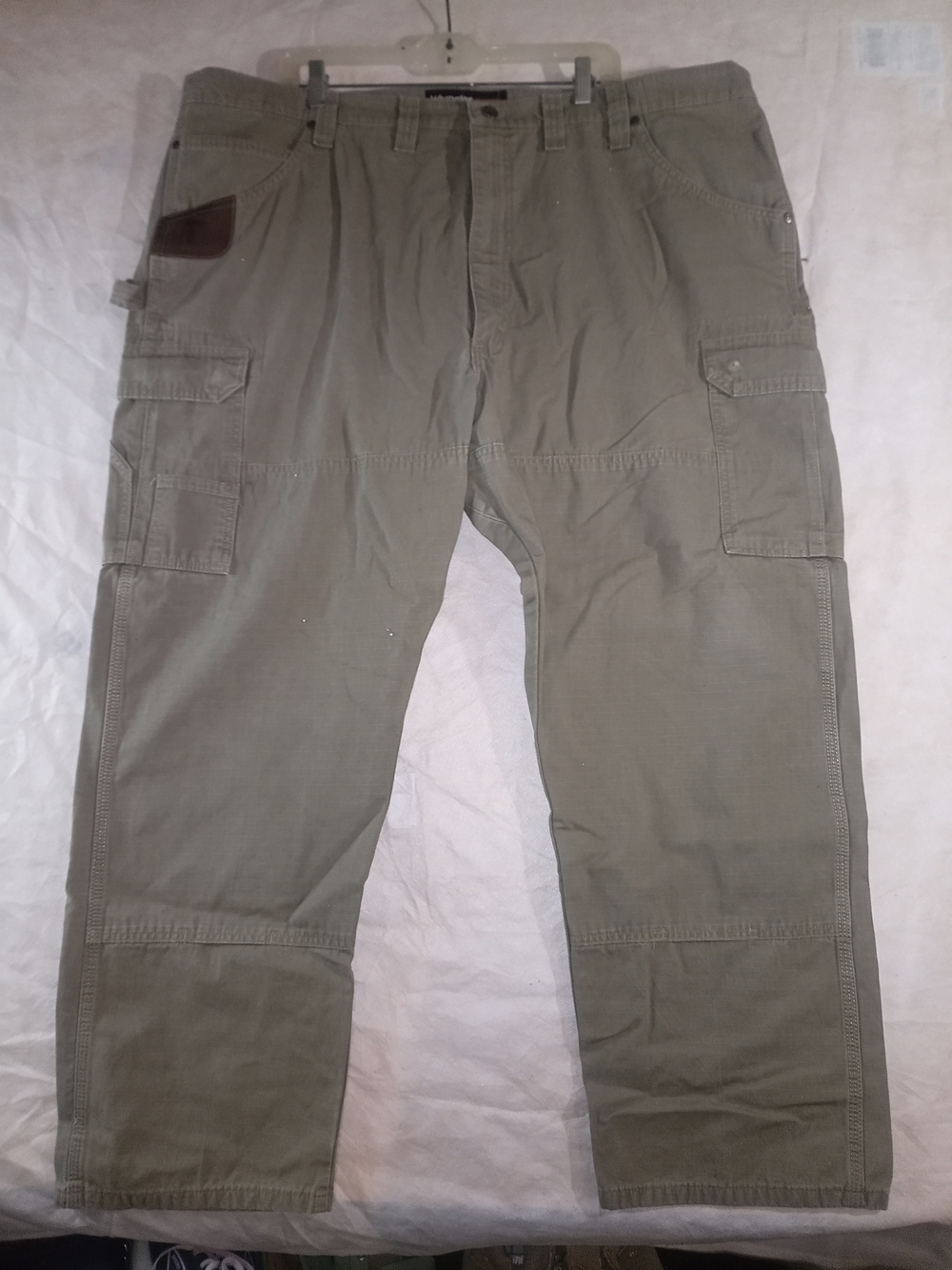 MEN'S Size 46X30" WRANGLER RIGGS WORKWEAR CARPENTER WORK WEAR Brown PANTS